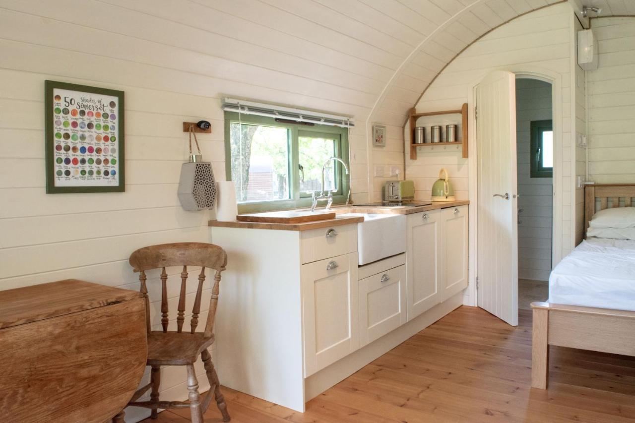 Orchard Farm Luxury Glamping And Campsite Glastonbury Exterior photo