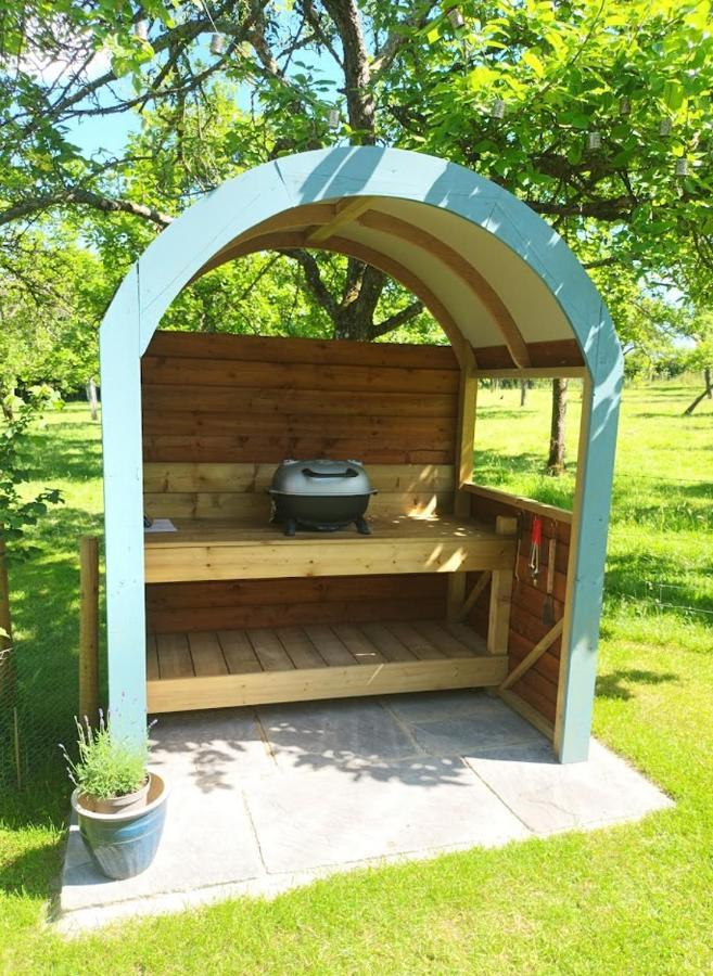 Orchard Farm Luxury Glamping And Campsite Glastonbury Exterior photo