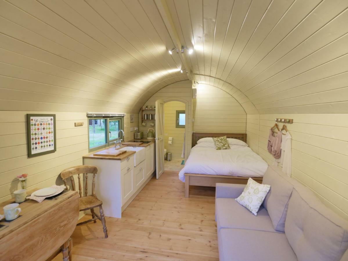 Orchard Farm Luxury Glamping And Campsite Glastonbury Exterior photo